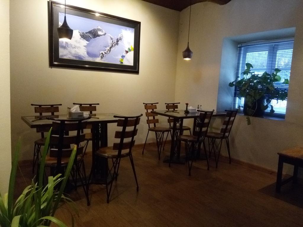 Hotel Heranya Katmandu Eksteriør bilde