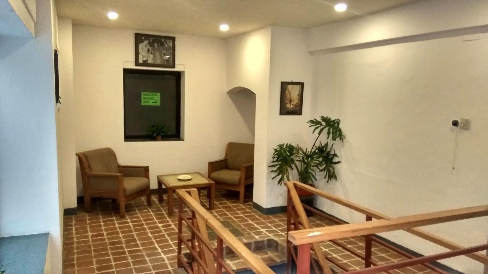 Hotel Heranya Katmandu Eksteriør bilde